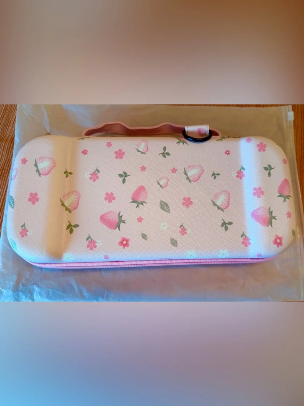 Pink Floral Nintendo Switch Carrying Case with Game Card Storage NWT 🍓🎮🩷
